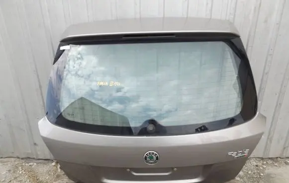 Skoda Fabia Mk2 (5J) Truck tailgate 