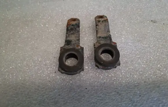 Audi 80 90 S2 B4 Radiator mount bracket