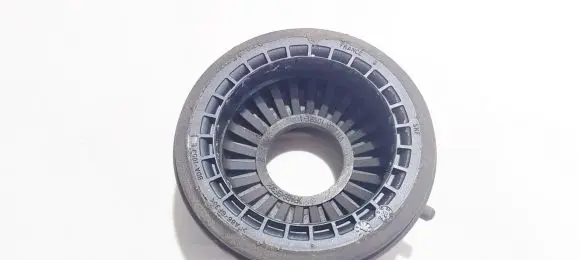 Ford Focus Coil spring mount bda1059e bda-1059e