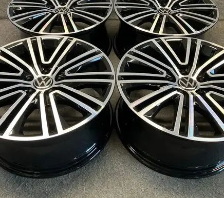 Volkswagen PASSAT B7 R18 alloy rim 3AA601025L
