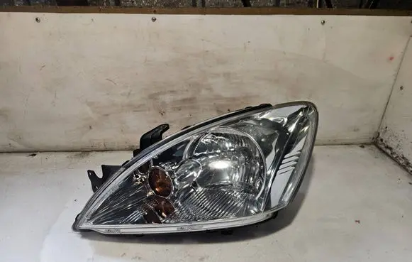 Mitsubishi Lancer Headlight/headlamp P8524