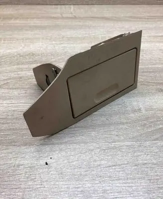 BMW 5 E39 Car ashtray 8200234