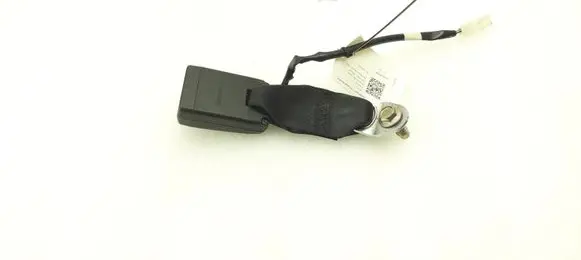Nissan Pulsar Middle seatbelt buckle (rear) 2084135