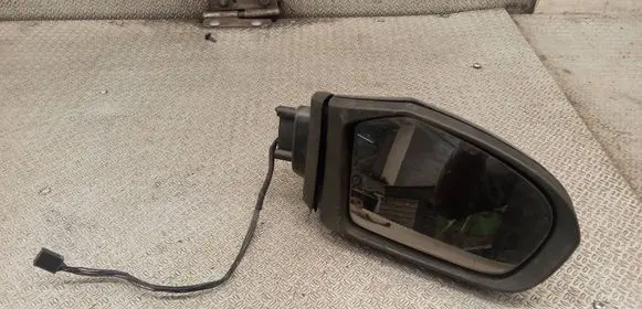 Mercedes-Benz B W245 Front door electric wing mirror 