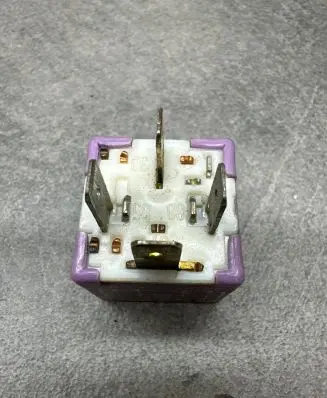 Audi A4 S4 B6 8E 8H Other relay 431951253G