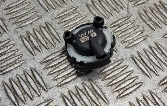 Volkswagen PASSAT B7 Airbag deployment crash/impact sensor 3AA959354