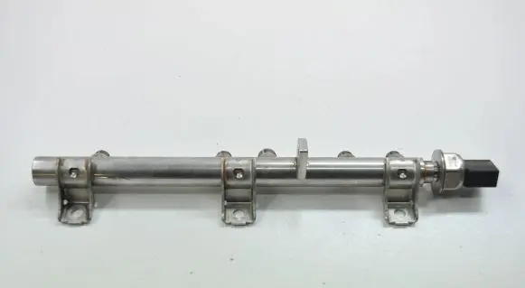 BMW 3 E90 E91 Fuel main line pipe 7537319
