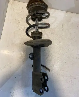 Toyota Prius (NHW20) Front shock absorber with coil spring 4851947061
