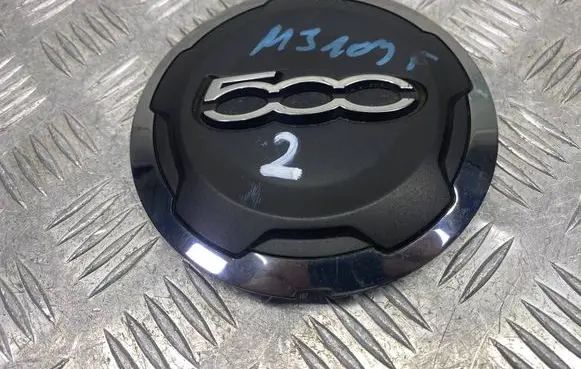 Fiat 500L Original wheel cap 735574469