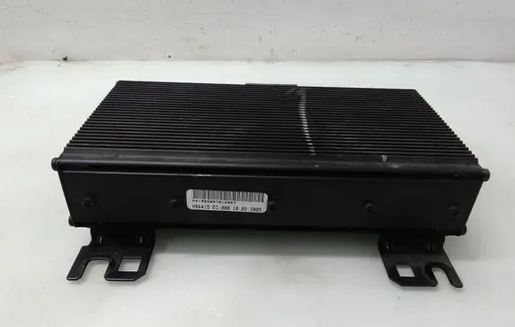 Citroen C5 Sound amplifier 