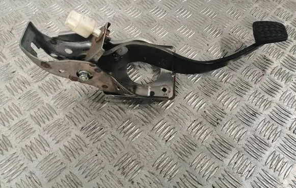 Brake pedal