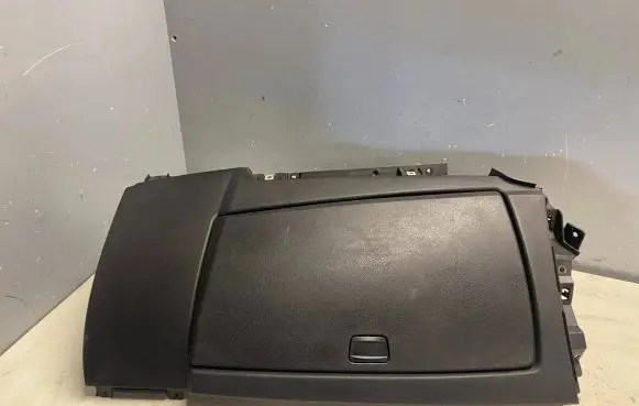 BMW 1 E81 E87 Glove box 7124554 130105205509