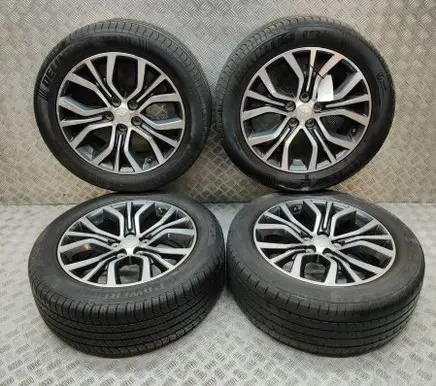 R18 alloy rim