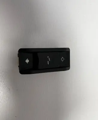 BMW 5 E60 E61 Sunroof switch 6907288 03015010 6131