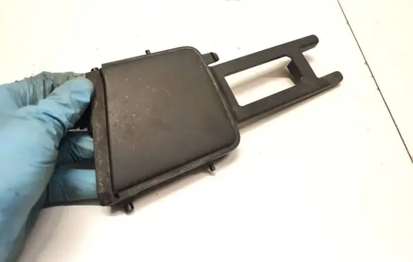 Audi A5 Seat belt trim 8W7868432