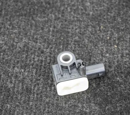 Audi A7 S7 4G Airbag deployment crash/impact sensor 4H0959643