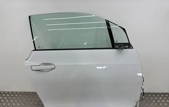 BMW i3 Front door