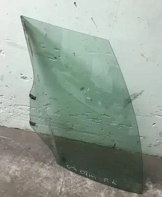 Citroen C4 I Front door window glass four-door 9202E4