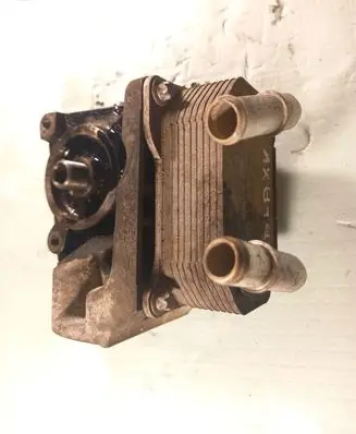 Ford Galaxy Oil filter mounting bracket