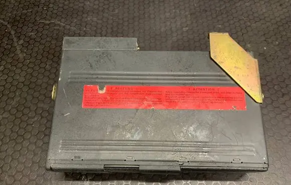 BMW 5 E39 CD/DVD changer 65126908948