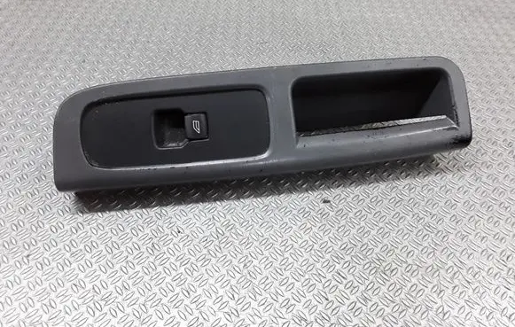 Volvo V50 Electric window control switch 30658448