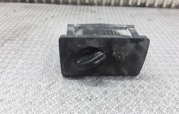 Ford Mondeo Mk III Light switch 1S7T13A024BB