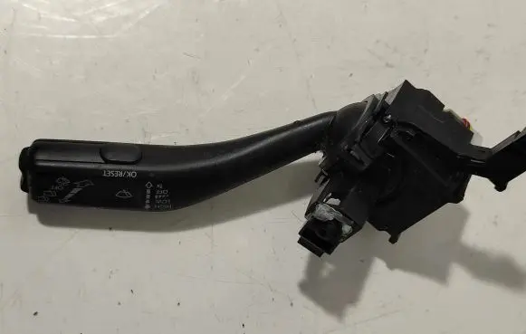 Seat Leon (1P) Wiper control stalk ANP80H024C 4SF0047B