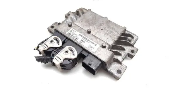 Ford Fiesta Engine control unit/module 8V21-12A650-AFA S180049013