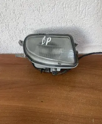 Mercedes-Benz E W210 Front fog light 14726200 E334