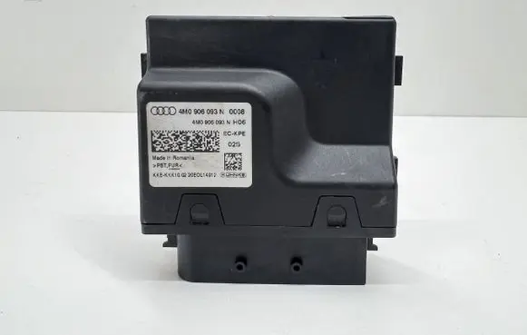 Porsche Cayenne (9Y0 9Y3) Fuel injection pump control unit/module 4M0906093 4M0906093N