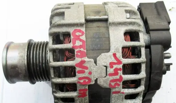 Skoda Octavia Mk3 (5E) Generator/alternator 04C903023L