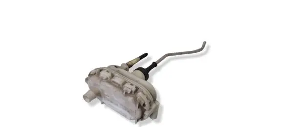 Audi A8 S8 D2 4D Central locking vacuum pump 4A0862153B