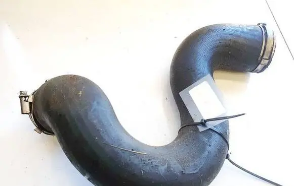 Citroen C4 I Picasso Intercooler hose/pipe