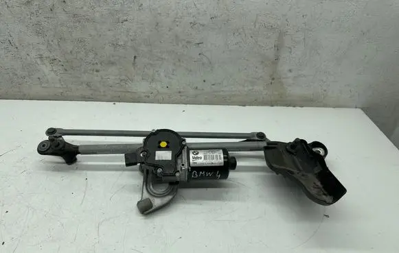 BMW 4 F36 Gran coupe Front wiper linkage and motor W000026097