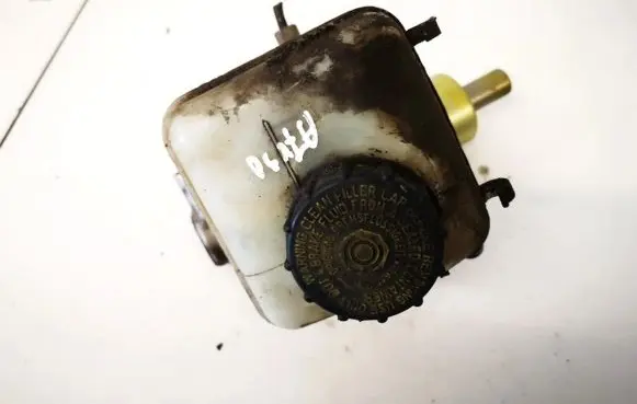 Opel Astra G Brake fluid reservoir 32066734