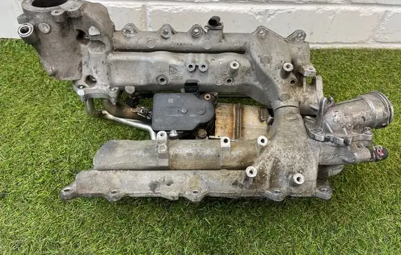 Mercedes-Benz ML W164 Intake manifold A6420901337 A6421500102