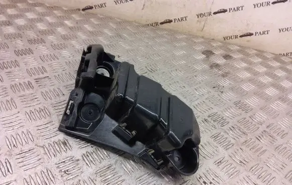Cupra Formentor Rear bumper mounting bracket 5ff807378