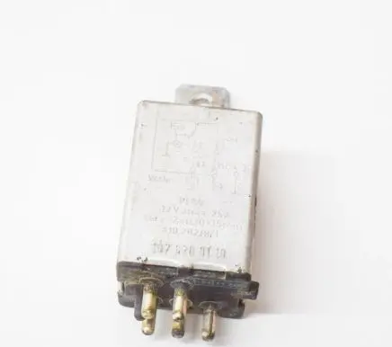 Mercedes-Benz SLC C107 Other relay 1078200110 A1078200110