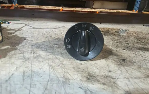 Light switch