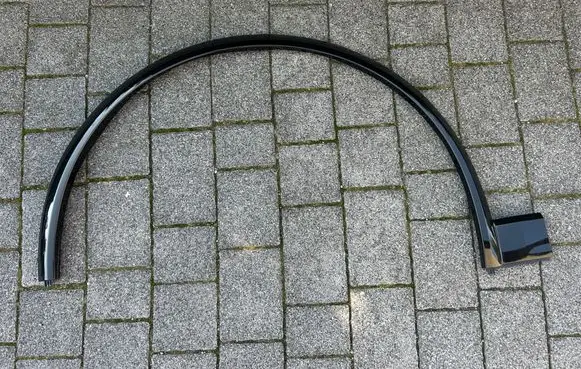 Porsche Macan (95C) Fender trim (molding) 95C.853.717.N 95C.853.717