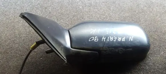 Nissan Prairie Front door electric wing mirror