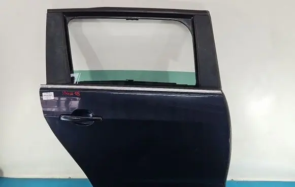 Peugeot 5008 Rear door IMPRK1553413