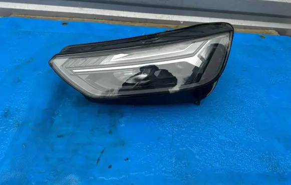 Audi Q5 SQ5 Headlight/headlamp 80A941033F