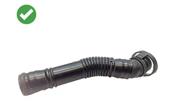 Volkswagen Eos Breather hose/pipe 5N0129637F