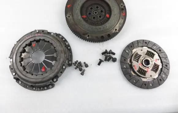 Suzuki Jimny Flywheel CA1262183000 1878006046