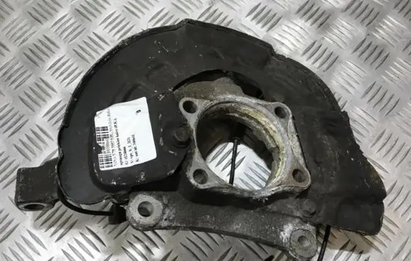 Volvo V70 Front brake disc dust cover plate t124666