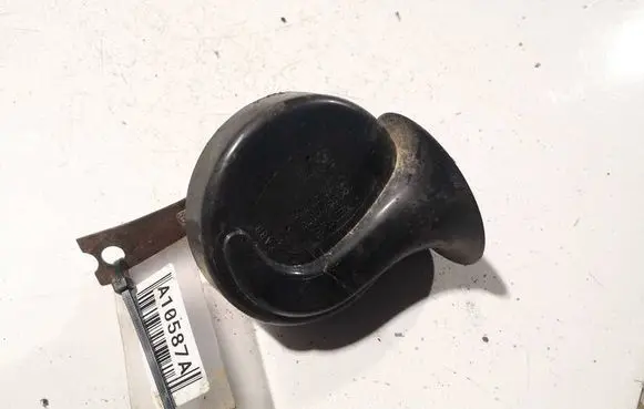 Volkswagen Golf II Horn signal 1009510005