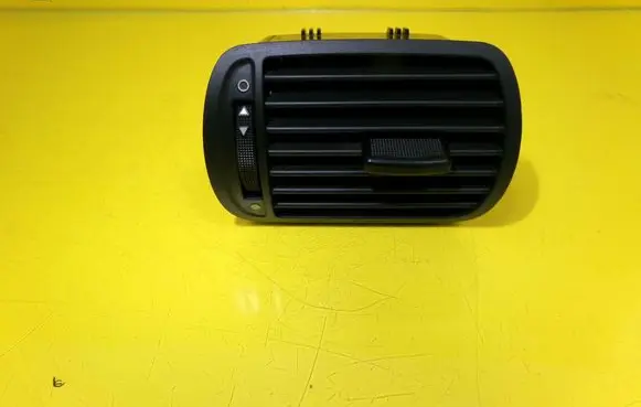 Audi A3 S3 8L Dashboard side air vent grill/cover trim 8L0820901