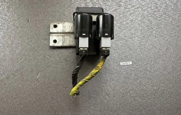 Nissan Patrol Y60 Central locking relay 2845006J00