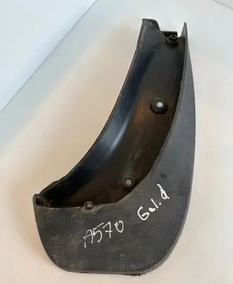 Opel Zafira B Rear mudguard 93185631 9163229